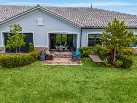 Tiny photo for 7642 N Blue Spring Drive, Parkland, FL 33067 (MLS # B26036352)