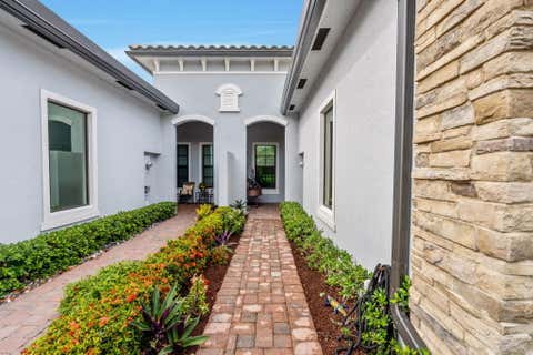 Tiny photo for 7642 N Blue Spring Drive, Parkland, FL 33067 (MLS # B26036352)