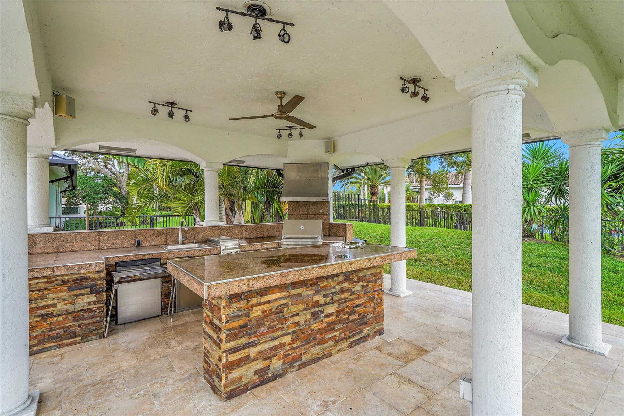 Windmill Ranch Estates - Residential