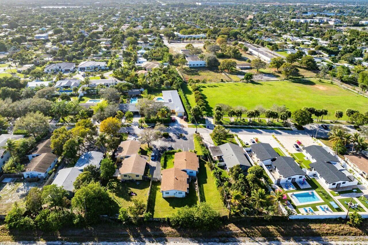 PLUMOSA PARK SEC A, B AND - Residential Income