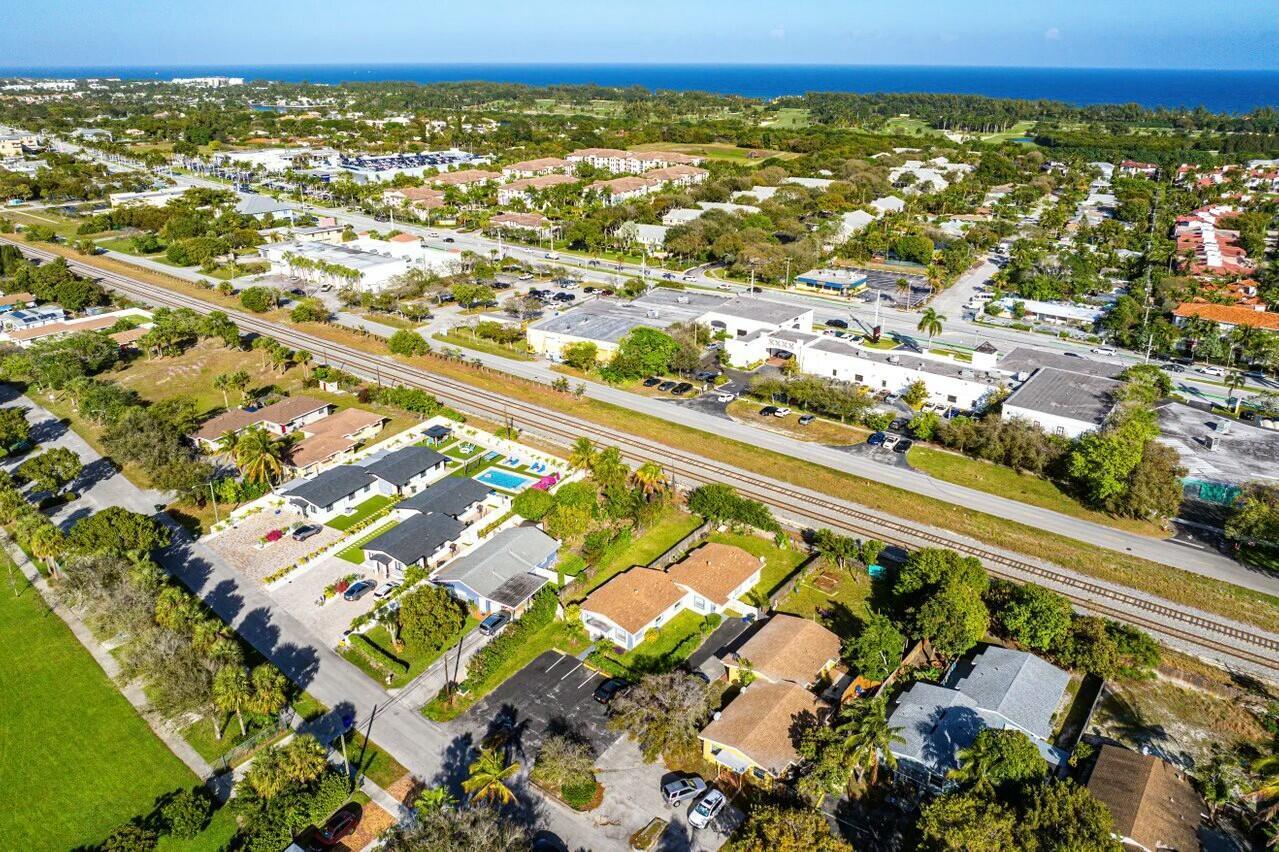 PLUMOSA PARK SEC A, B AND - Residential Income