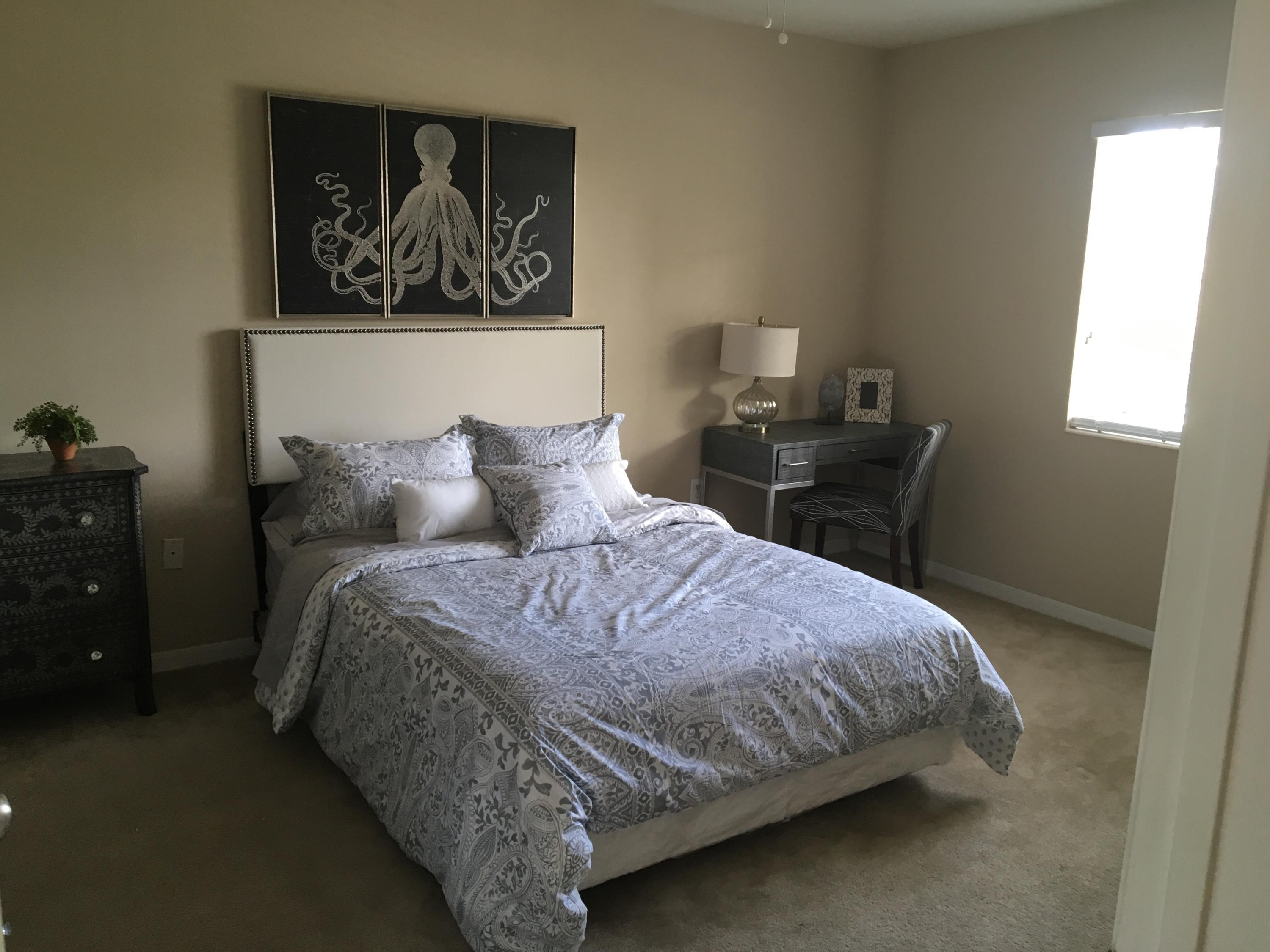 VILLAS AT EMERALD DUNES CONDO - Residential