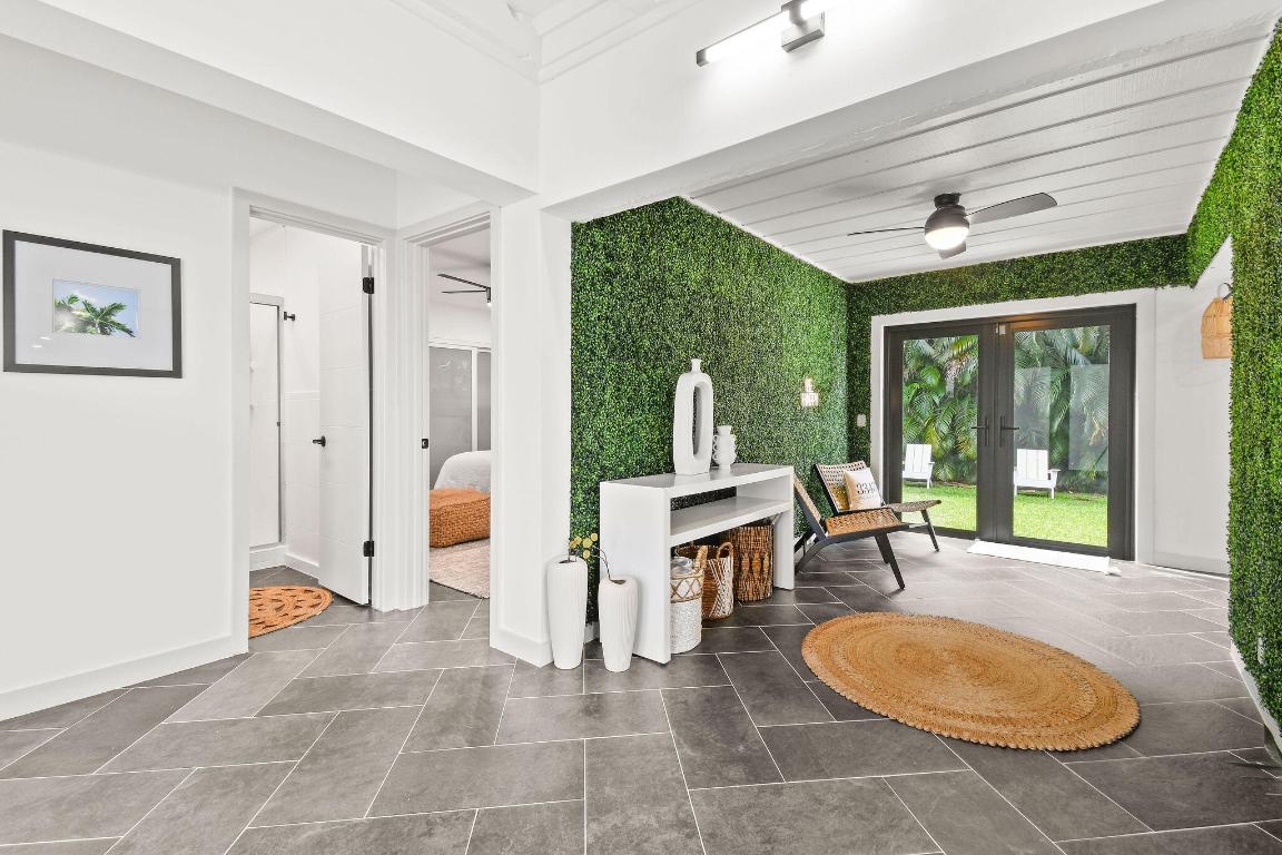 YACHTMANS COVE - Residential Lease