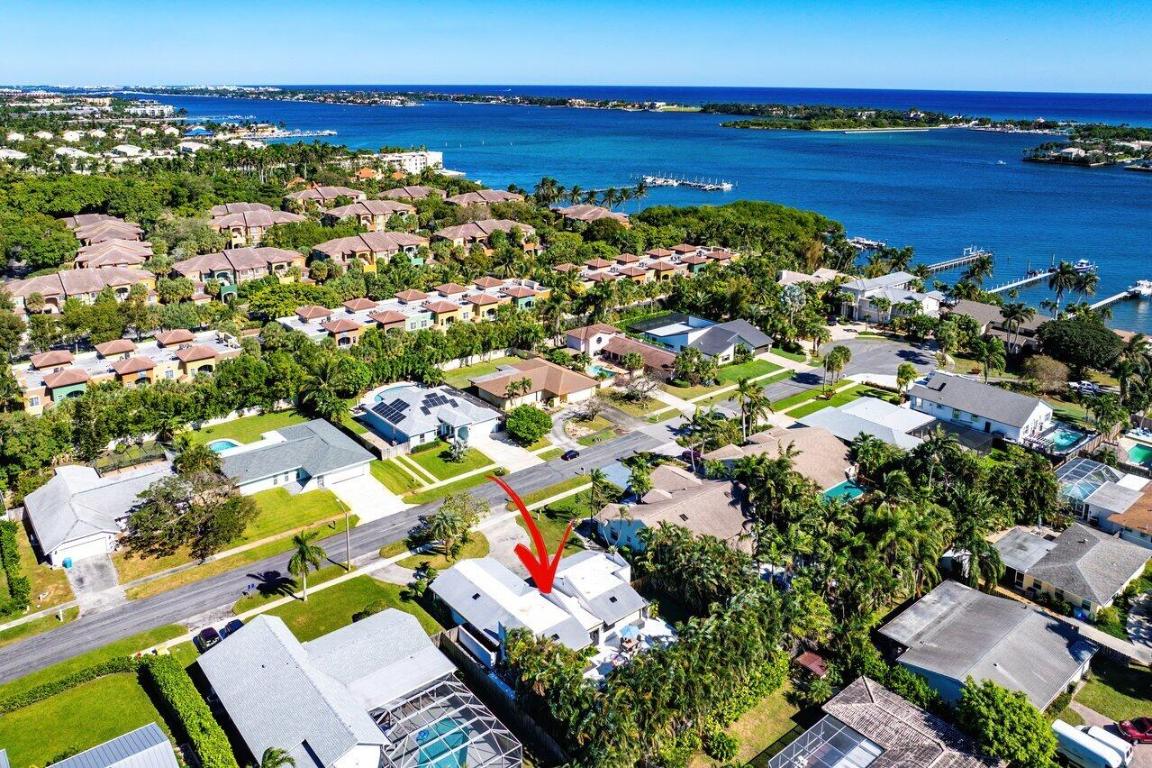 YACHTMANS COVE - Residential Lease