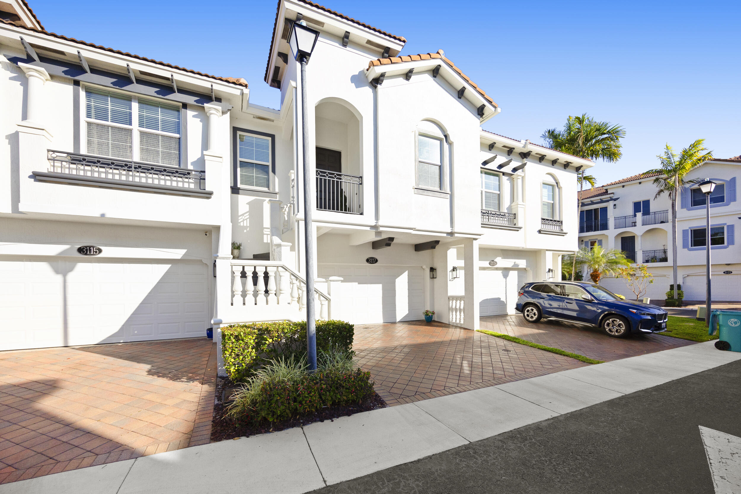 3117 Waterside Circle