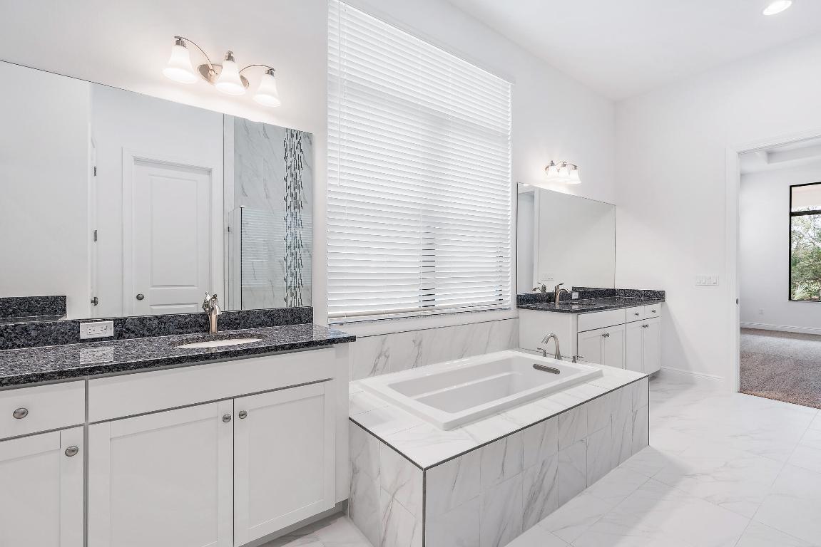 ALTON NEIGHBORHOOD - Residential Lease