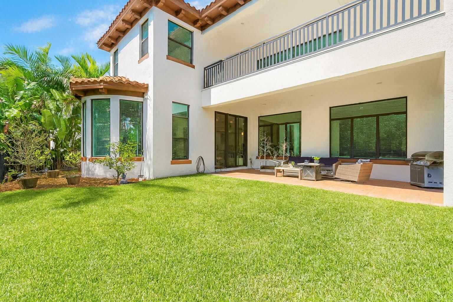 ALTON NEIGHBORHOOD - Residential Lease