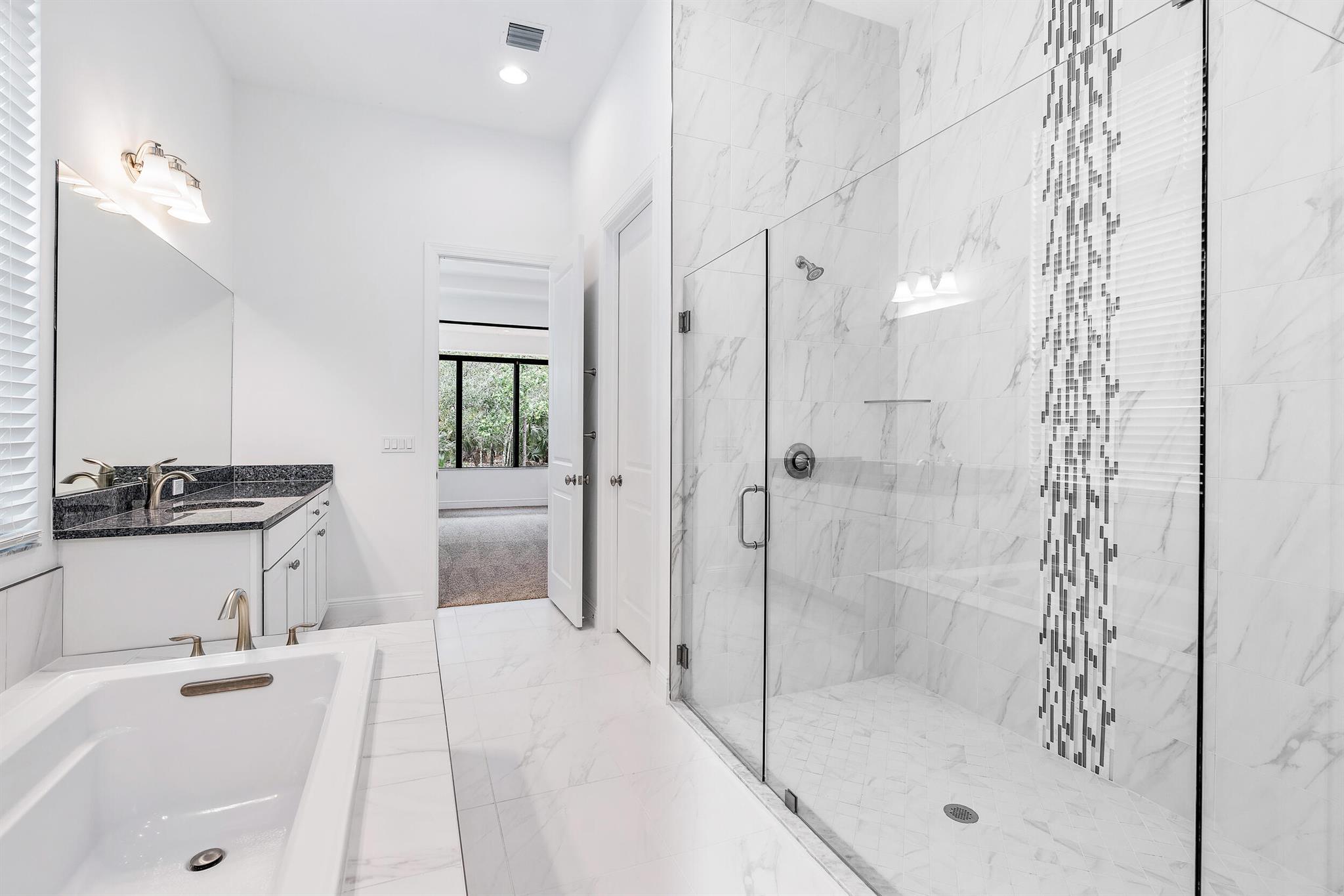 ALTON NEIGHBORHOOD - Residential Lease