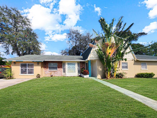 1712 AVENUE O, FORT PIERCE, FL 34950 - Image 3c2aacd8353eea2f833d839cd0055c13/3864354736