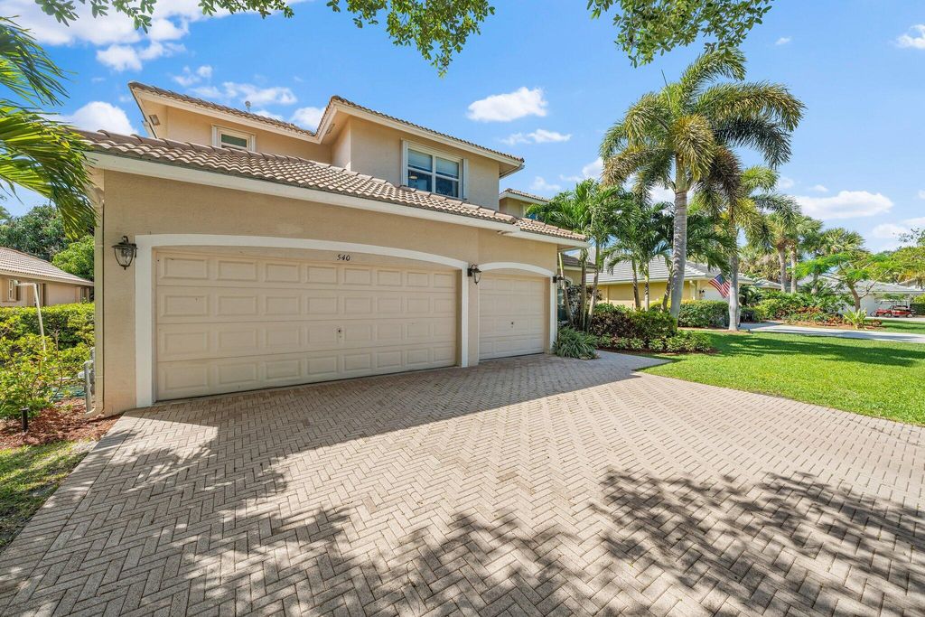 Photo of 540 Rookery Place, Jupiter, FL 33458 (MLS # R10885684)