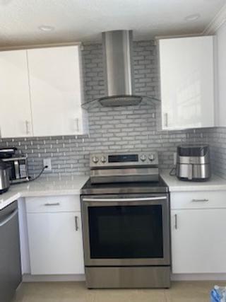 Cresthaven 5 40-4 B - Residential