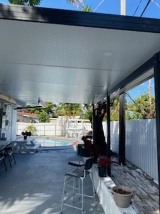 Cresthaven 5 40-4 B - Residential