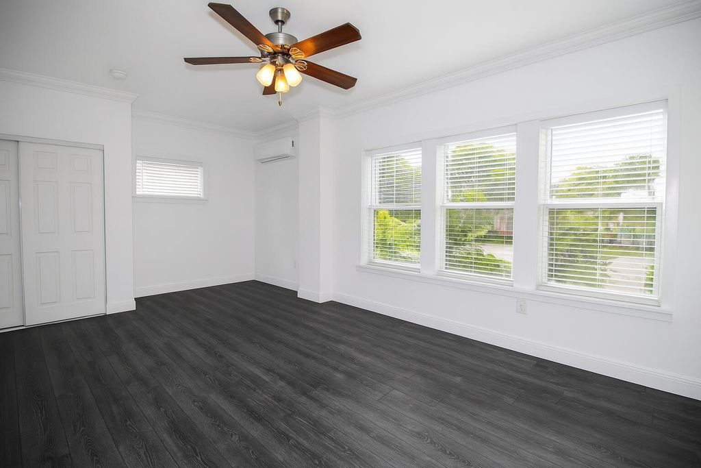 Photo of 815 Upland Road #12, West Palm Beach, FL 33401 (MLS # R11105002)