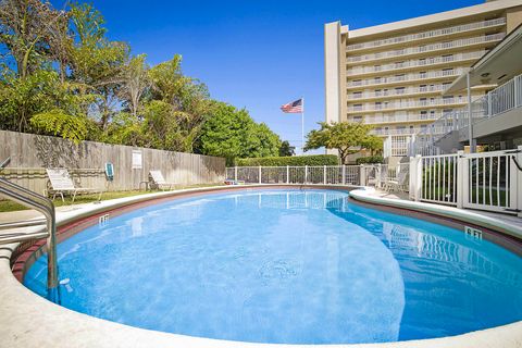 2501 N Ocean Boulevard 3 Pompano Beach FL 33062