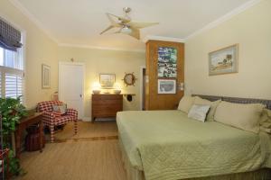 EDEN PROPERTIES - Residential