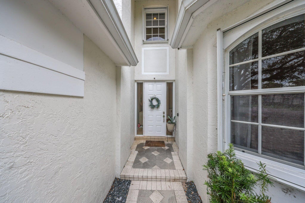 Photo of 423 Meadowlark Drive, Jupiter, FL 33458 (MLS # R11038969)