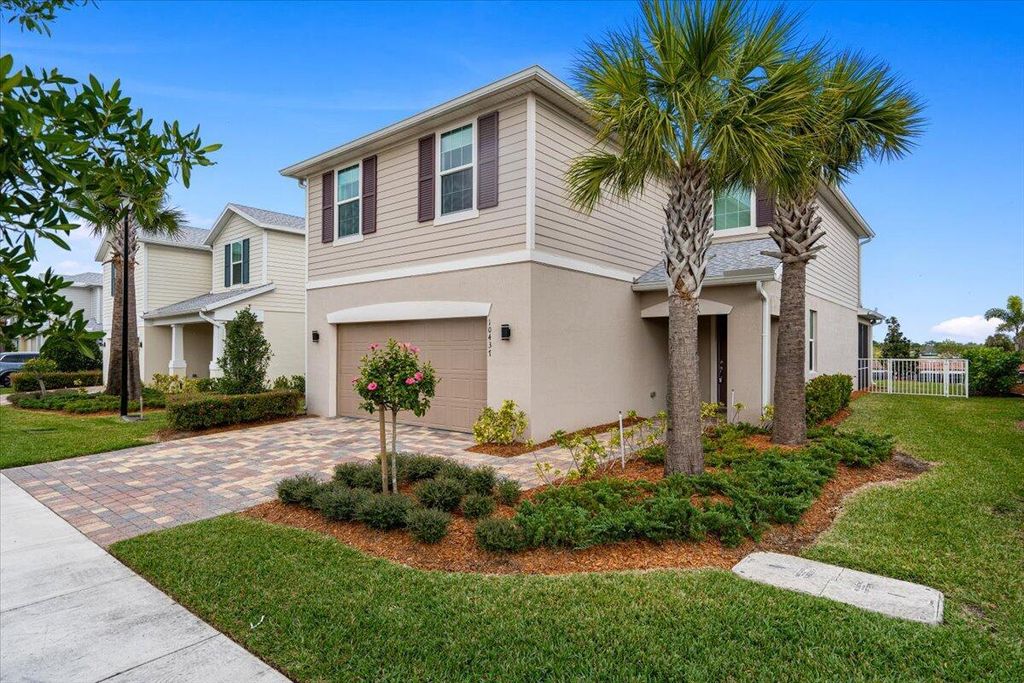 Photo of 10437 SW Captiva Drive, Port St Lucie, FL 34987 (MLS # R11078737)
