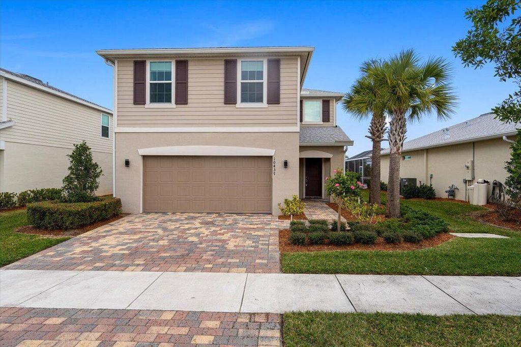 Photo of 10437 SW Captiva Drive, Port St Lucie, FL 34987 (MLS # R11078737)