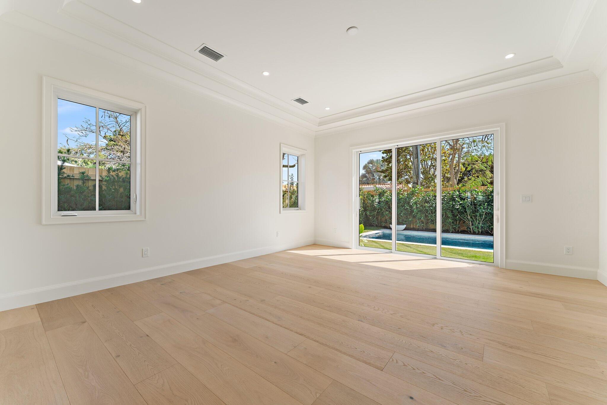 LITTLE RANCHES - Residential