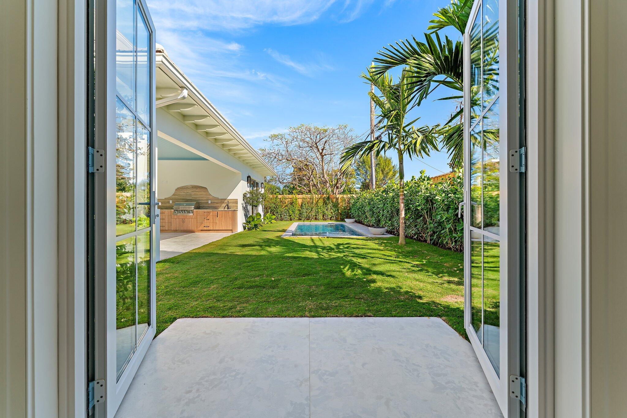 LITTLE RANCHES - Residential