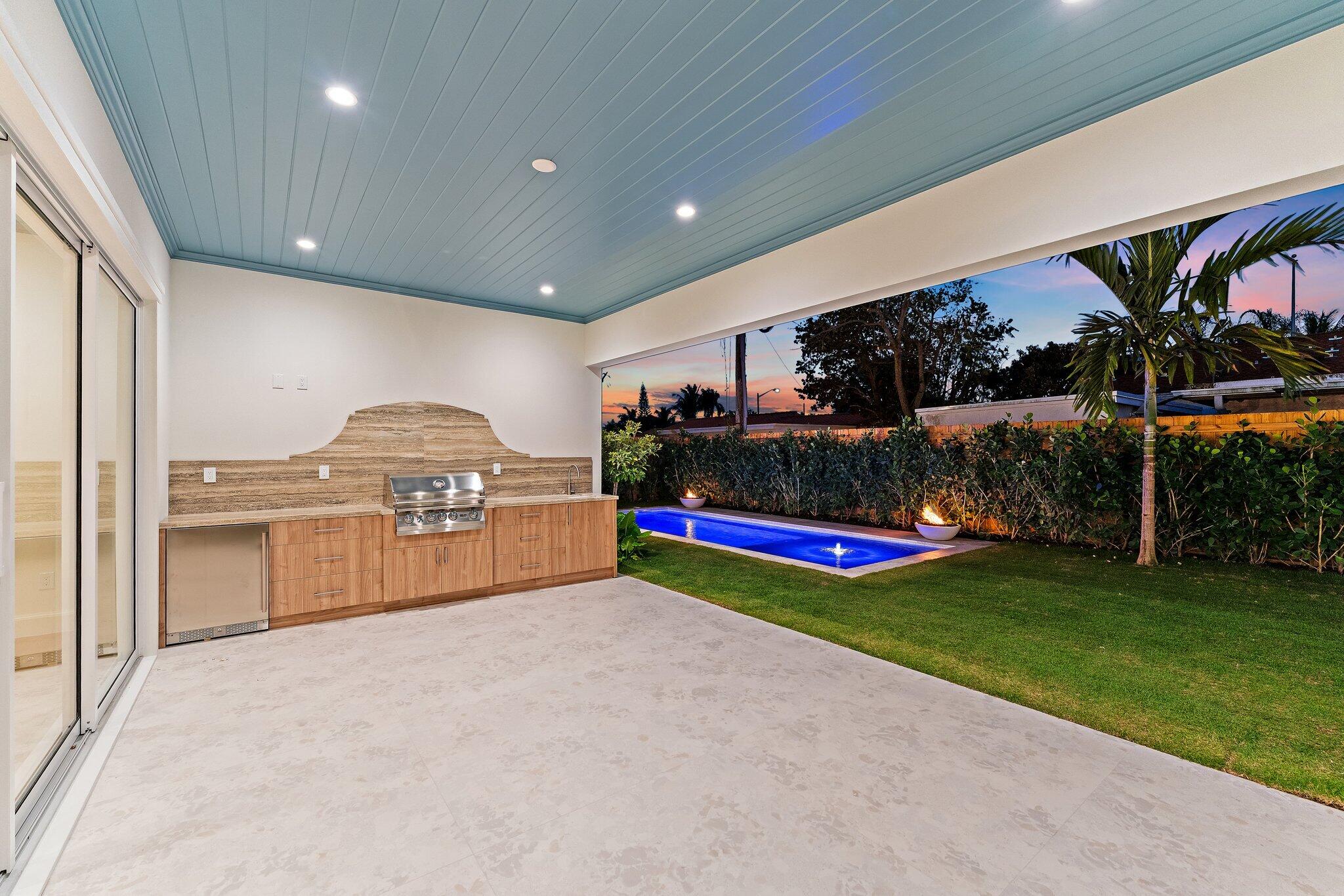 LITTLE RANCHES - Residential