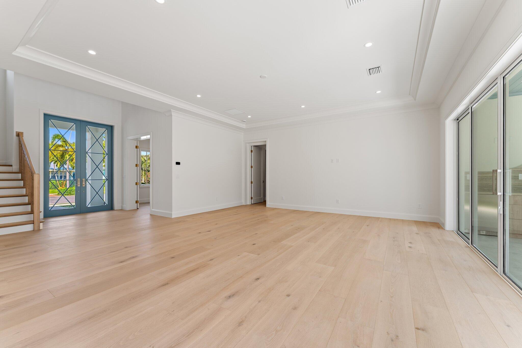 LITTLE RANCHES - Residential