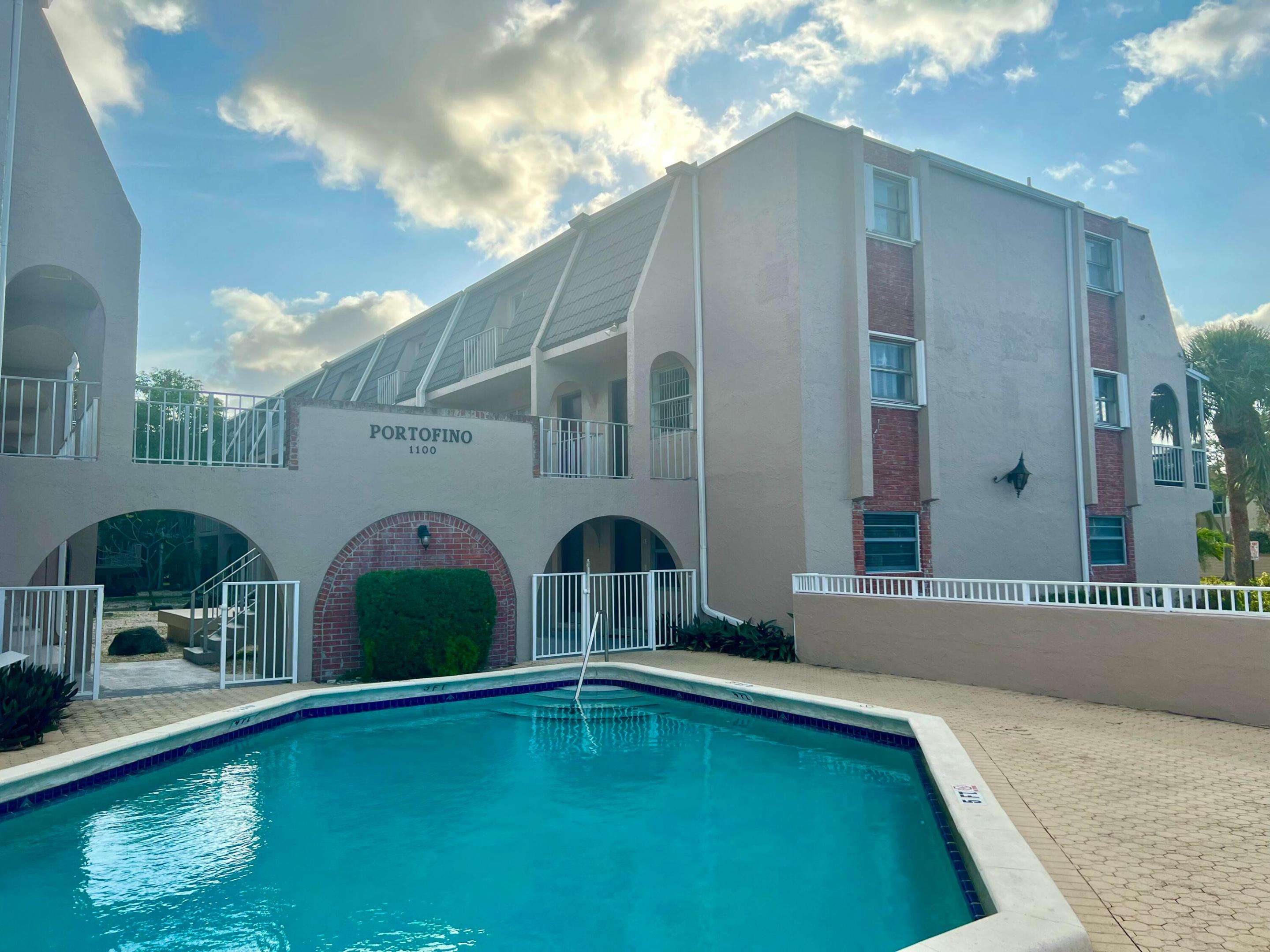 1100 SE 4th Avenue 37