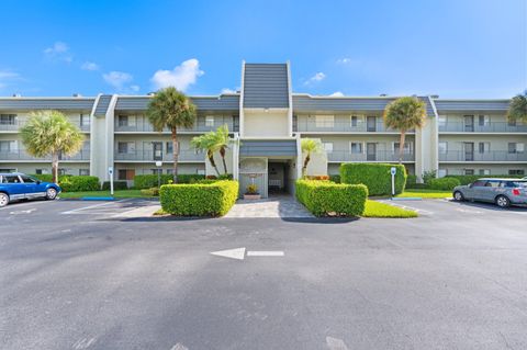 A home in Lake Worth