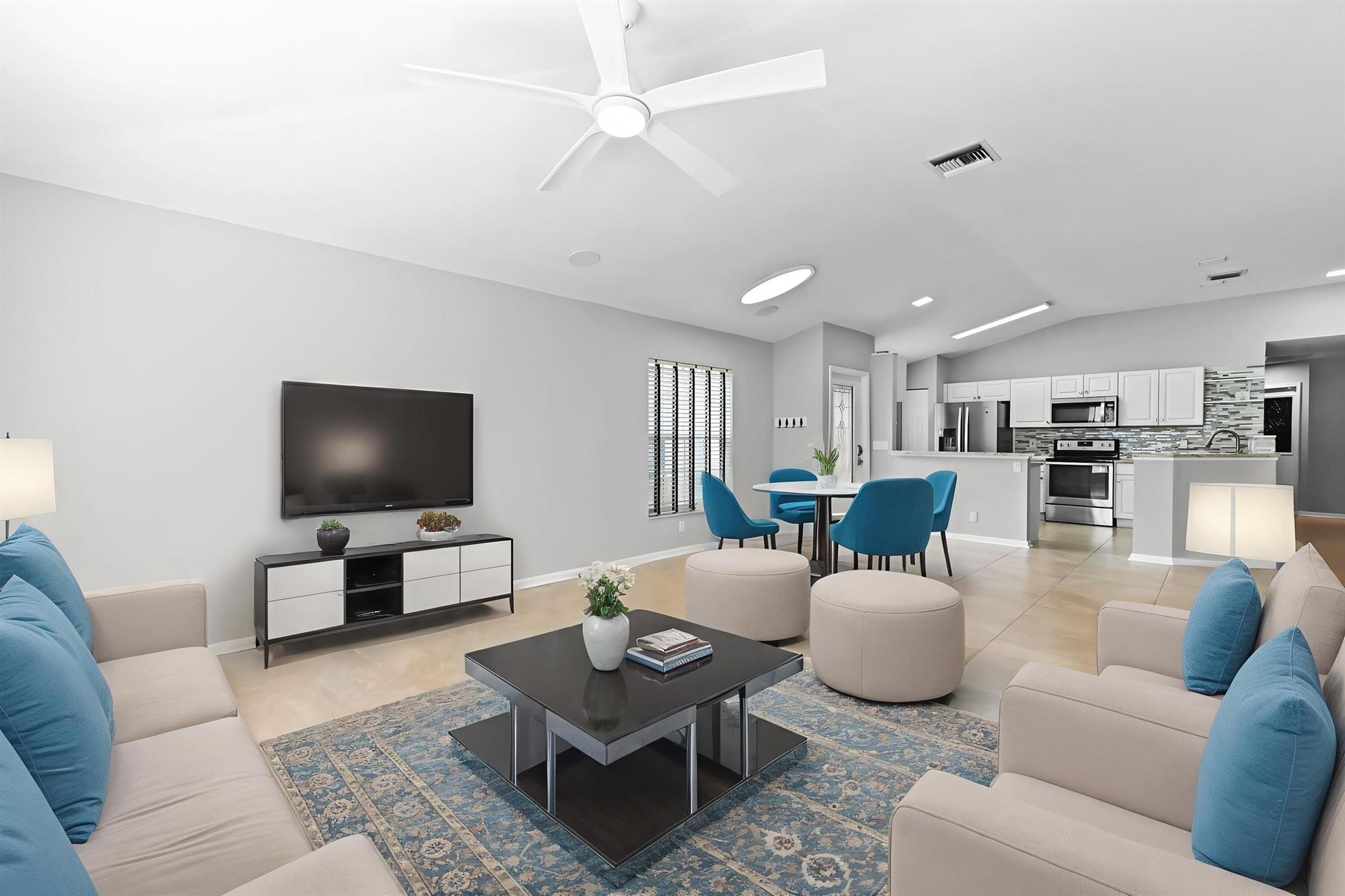 ANDROS ISLE - Residential