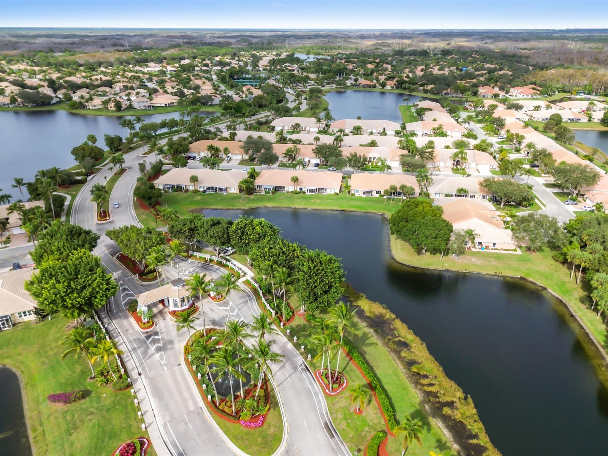 ANDROS ISLE - Residential