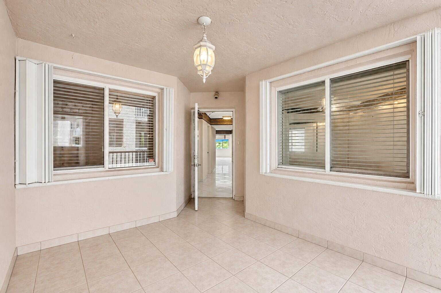 7557 GRANVILLE Drive 305