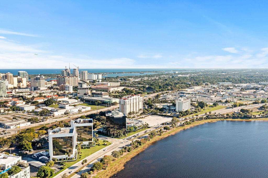 MONTECITO PALM BEACH CONDO - Residential