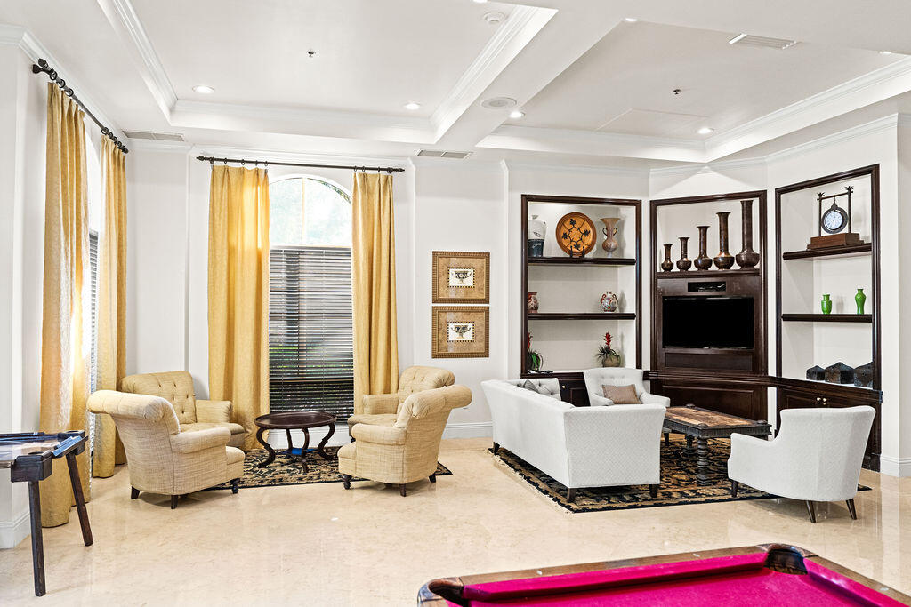 MONTECITO PALM BEACH CONDO - Residential