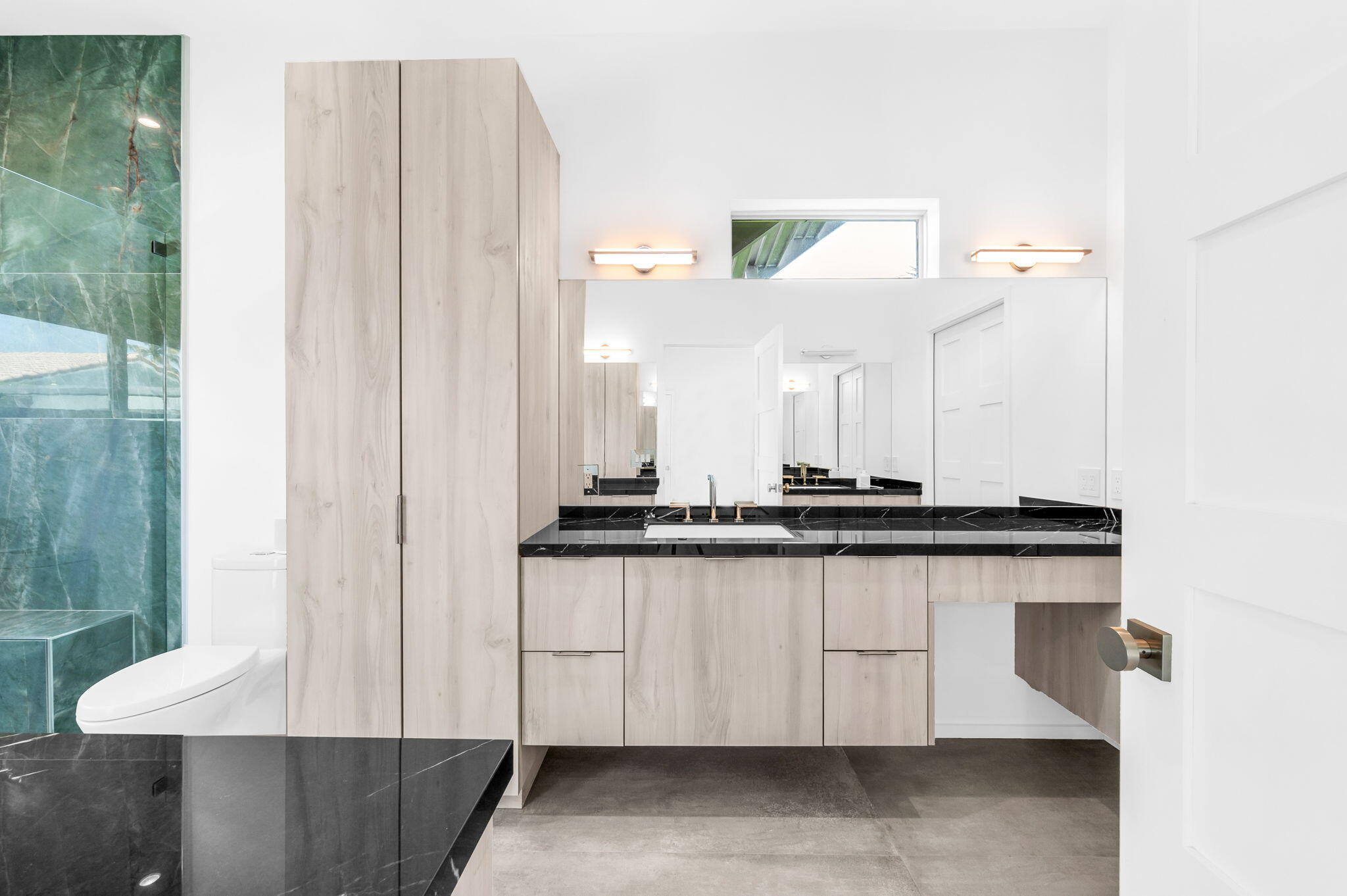 BOCA RATON SQUARE 17 - Residential