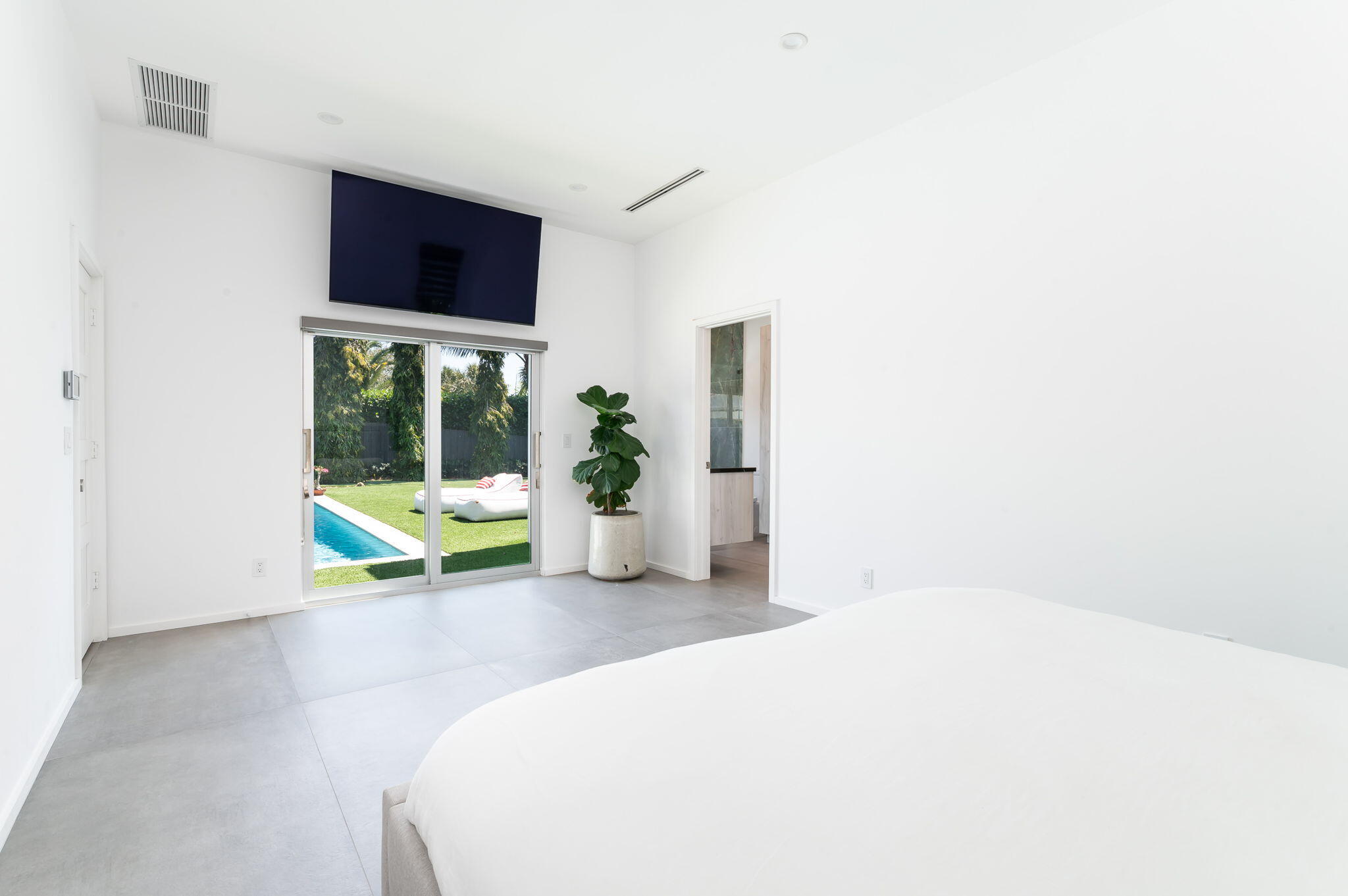 BOCA RATON SQUARE 17 - Residential