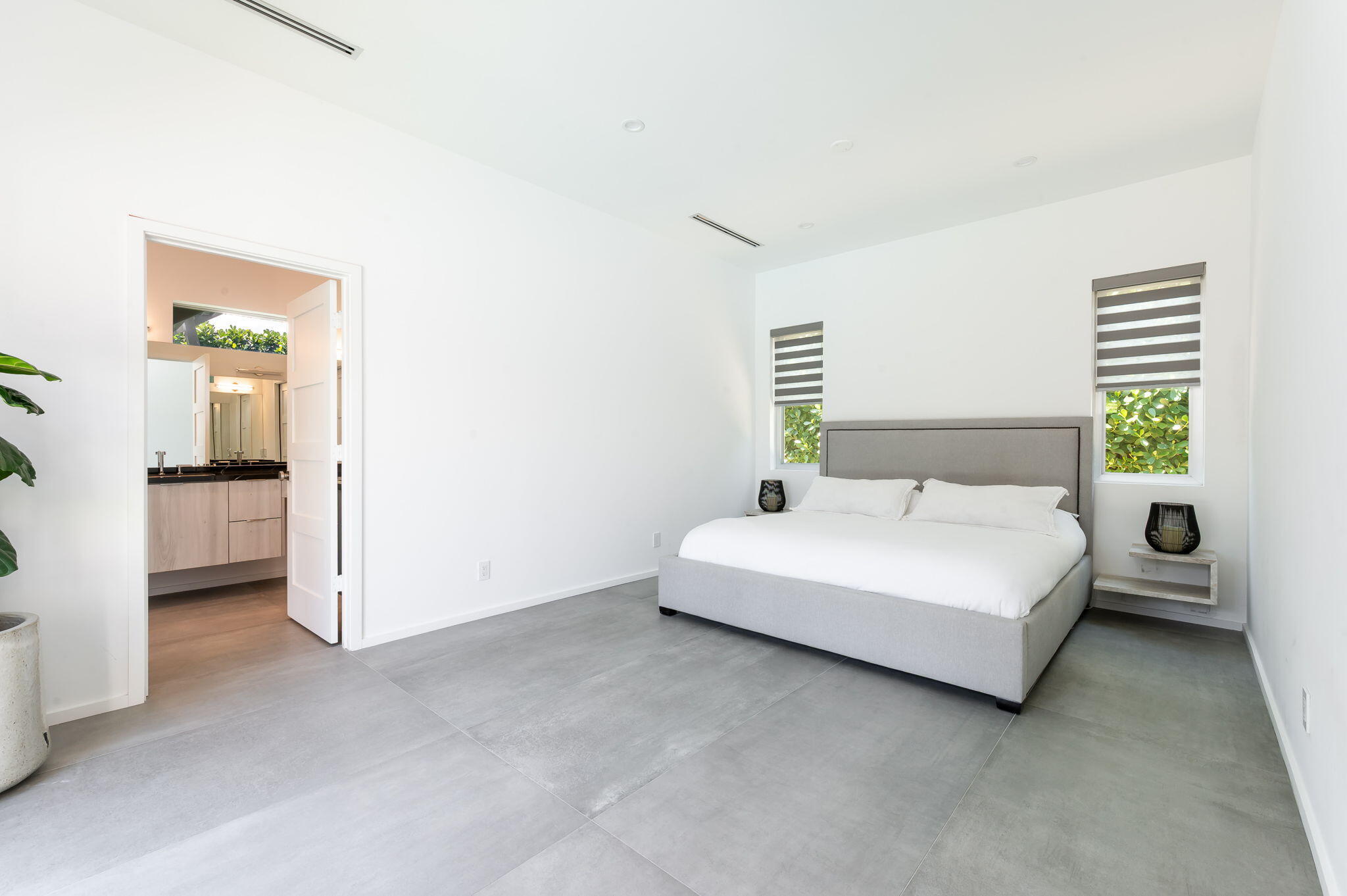 BOCA RATON SQUARE 17 - Residential