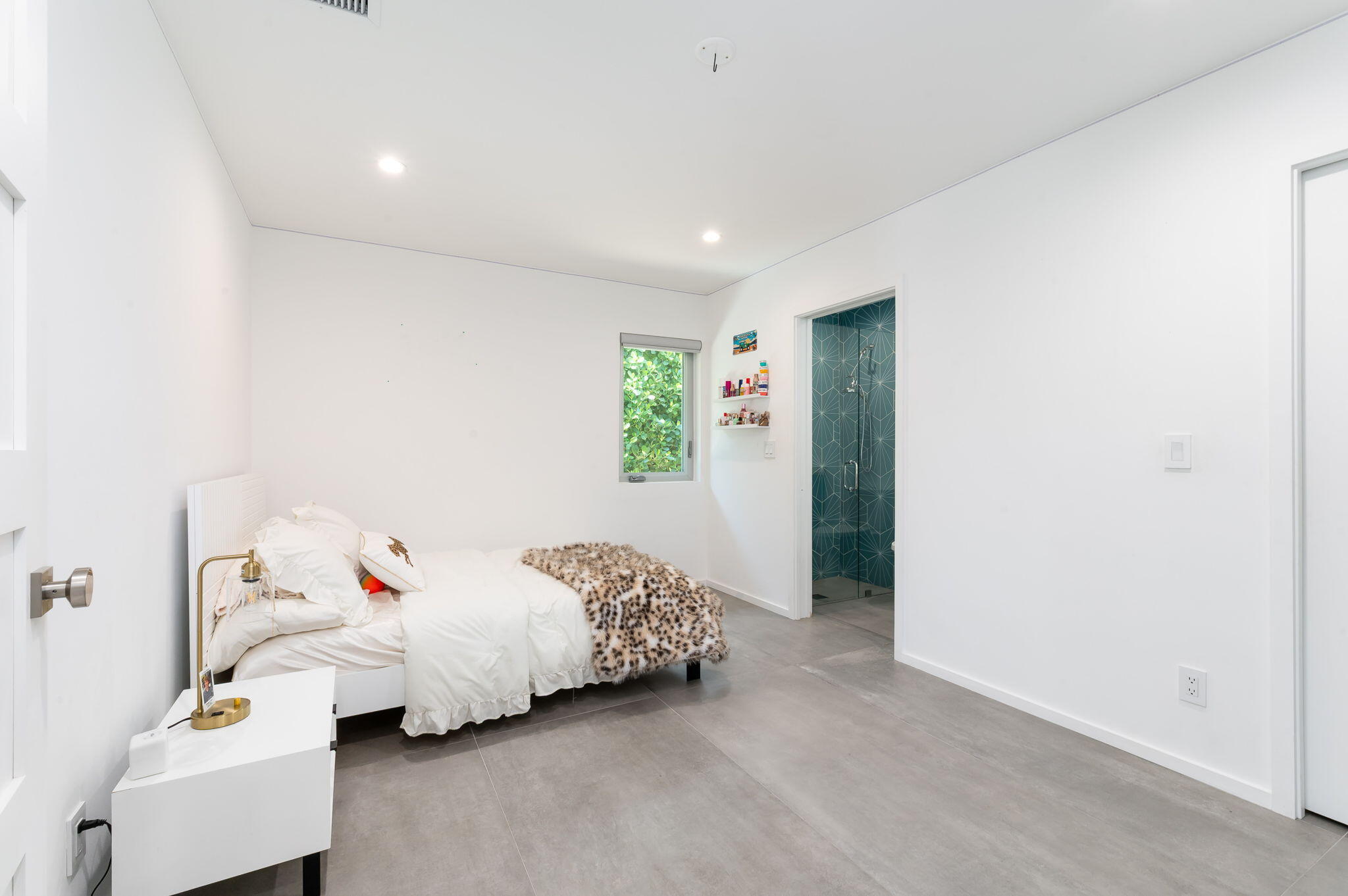 BOCA RATON SQUARE 17 - Residential