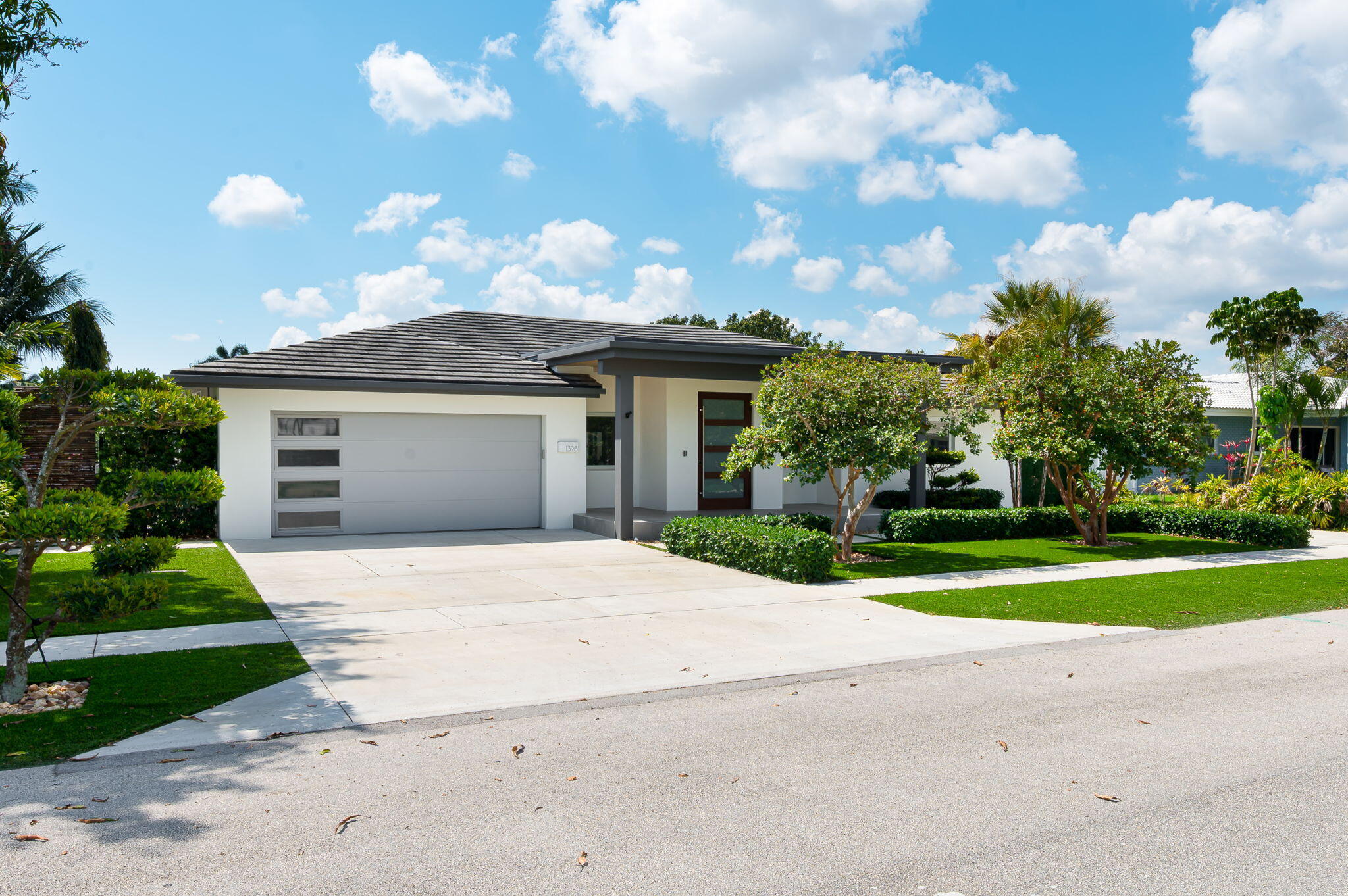 View photos, virtual tours, details... 1398 SW 14th Street