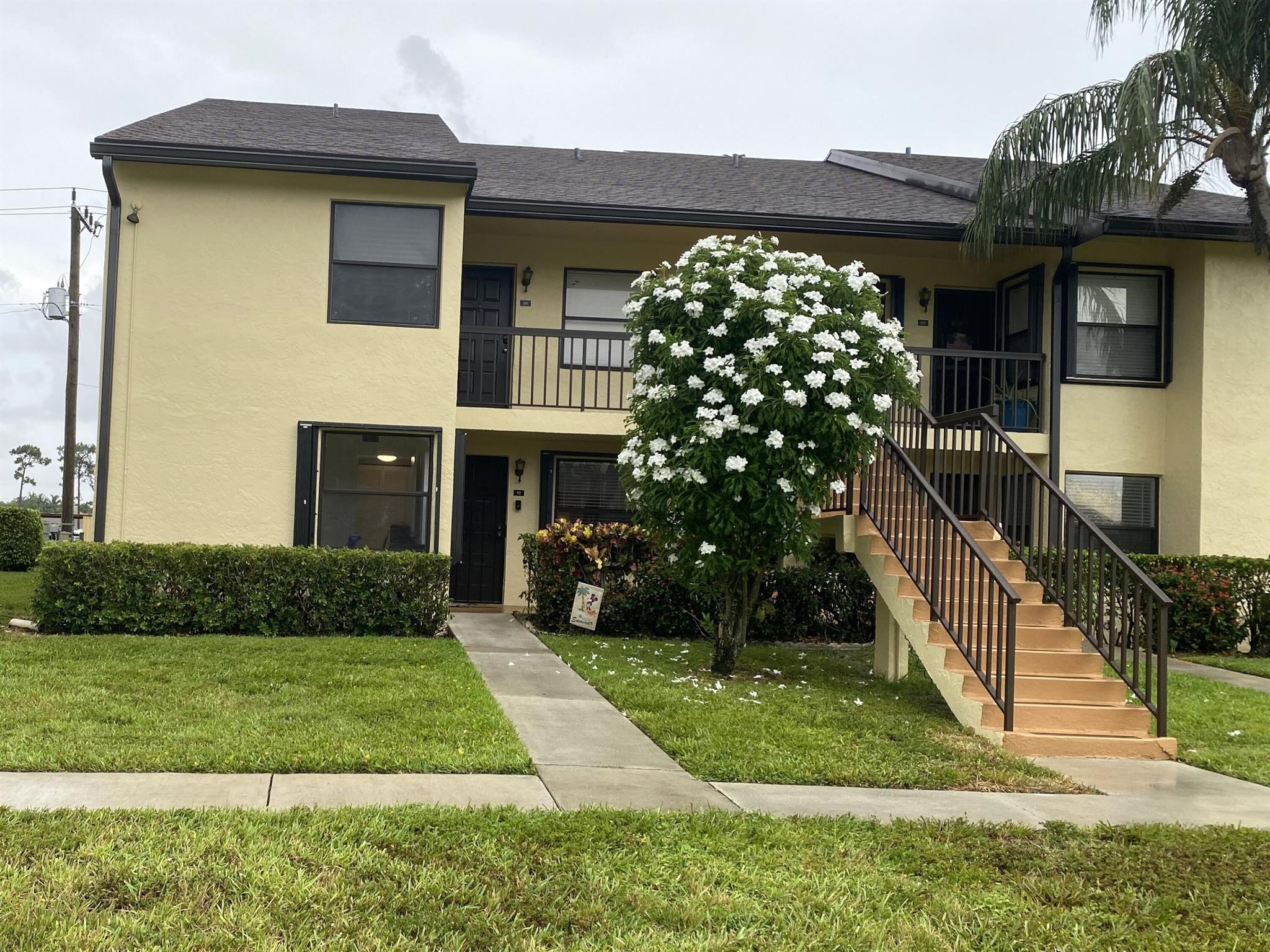 All-ages first-floor condo with newer kitchen and canal view in the back. 2/2, with a third room that can be used as a living room or bedroom. In-unit laundry. No lease first 2 years, no pets but ESA allowed with documentation. One parking spot assigned, plus guest parking. No trucks/commercial vehicles.
