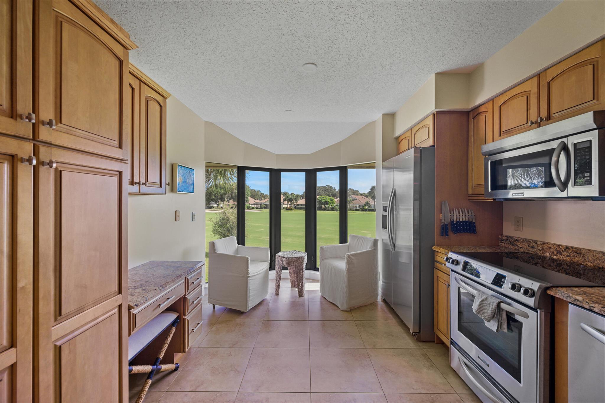 WATERBEND AT JONATHANS LA - Residential Lease