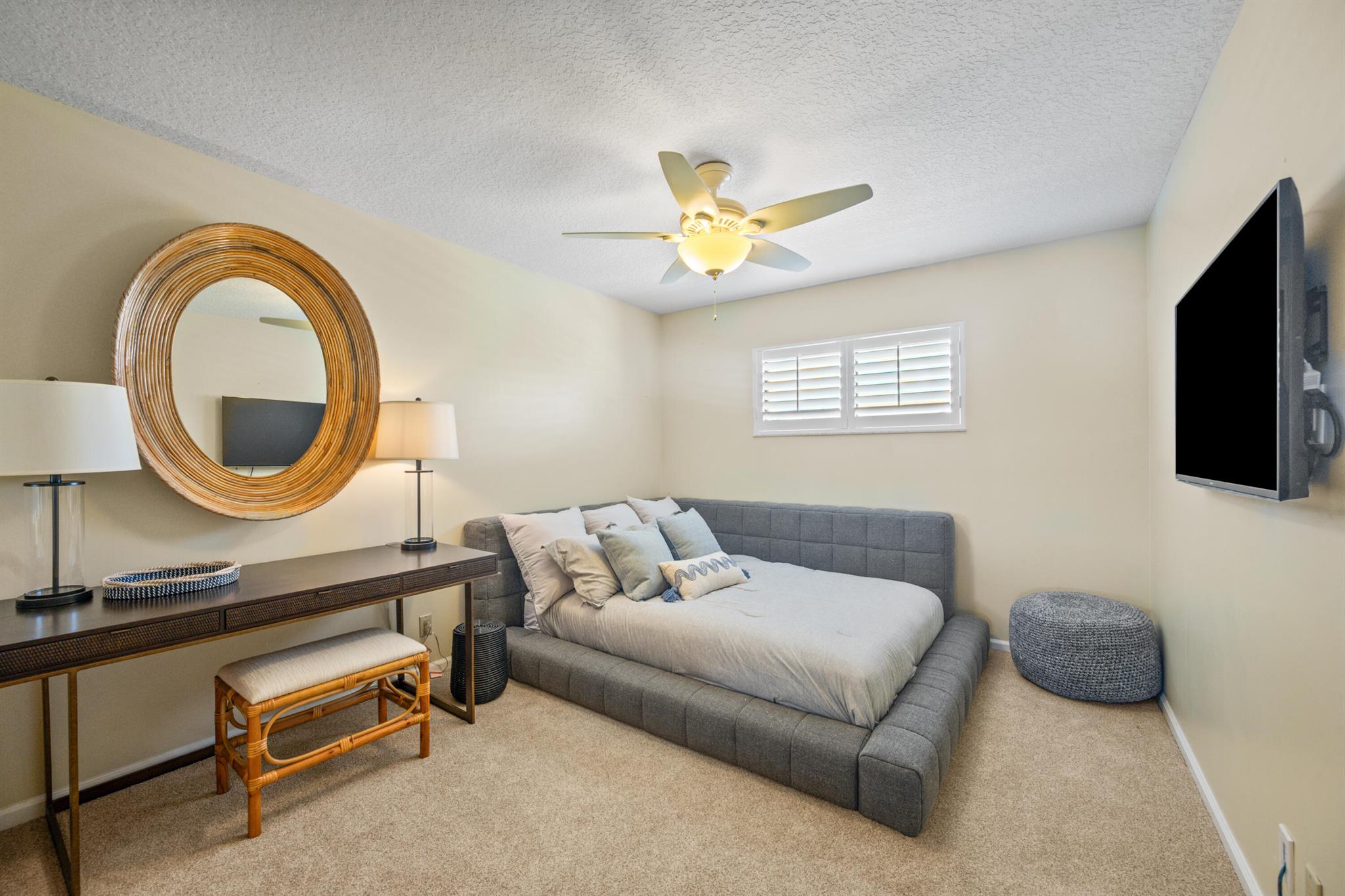 WATERBEND AT JONATHANS LA - Residential Lease