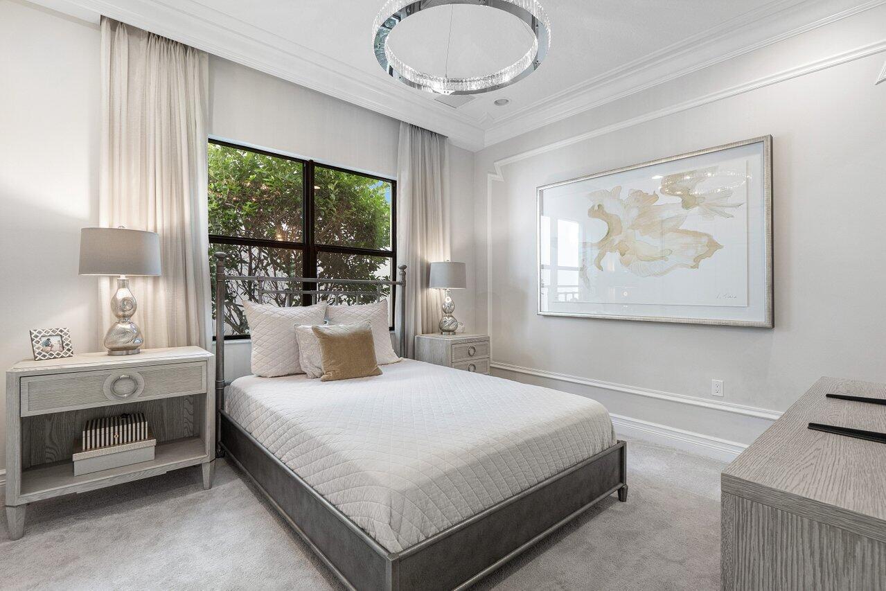 BRIARWOOD / BOCA BRIDGES - Residential