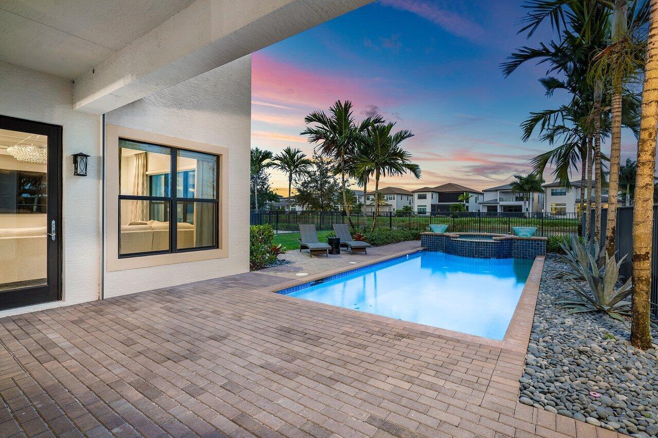 BRIARWOOD / BOCA BRIDGES - Residential