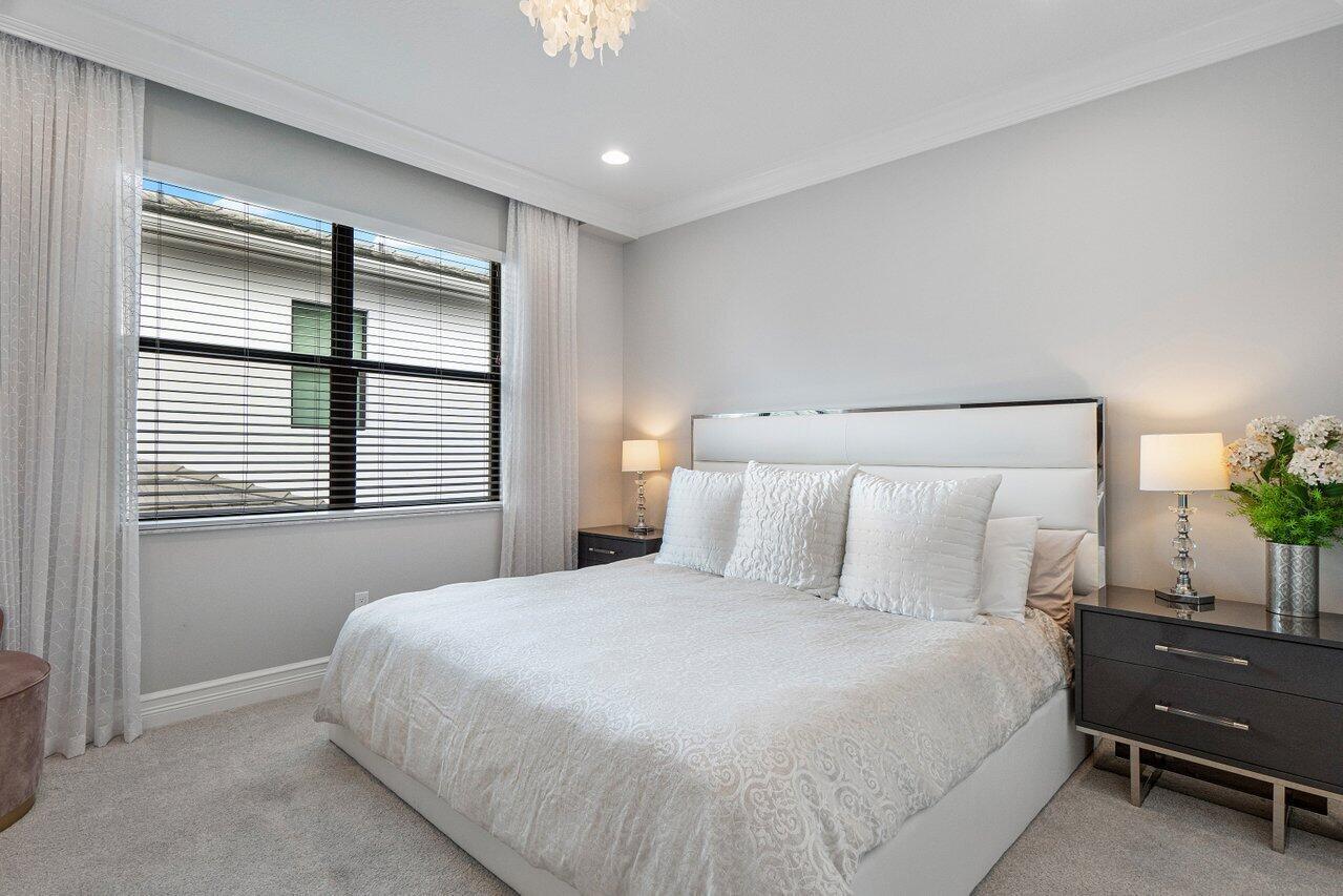 BRIARWOOD / BOCA BRIDGES - Residential