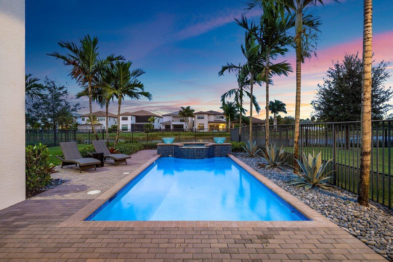 BRIARWOOD / BOCA BRIDGES - Residential