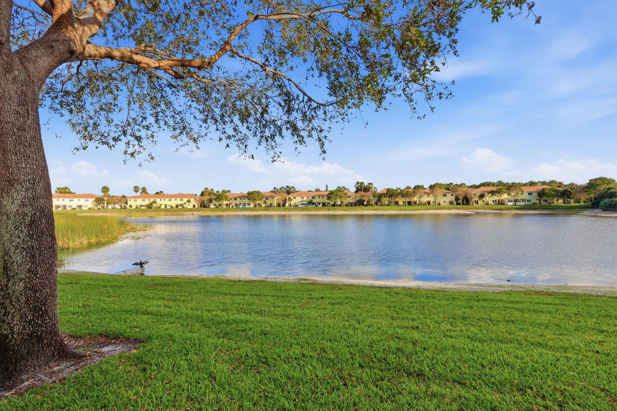 WATERWAYS TAHERI - Residential