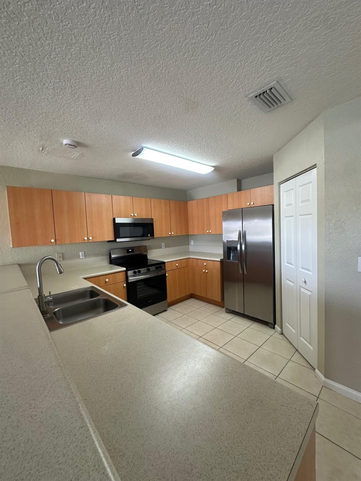 WATERWAYS TAHERI - Residential