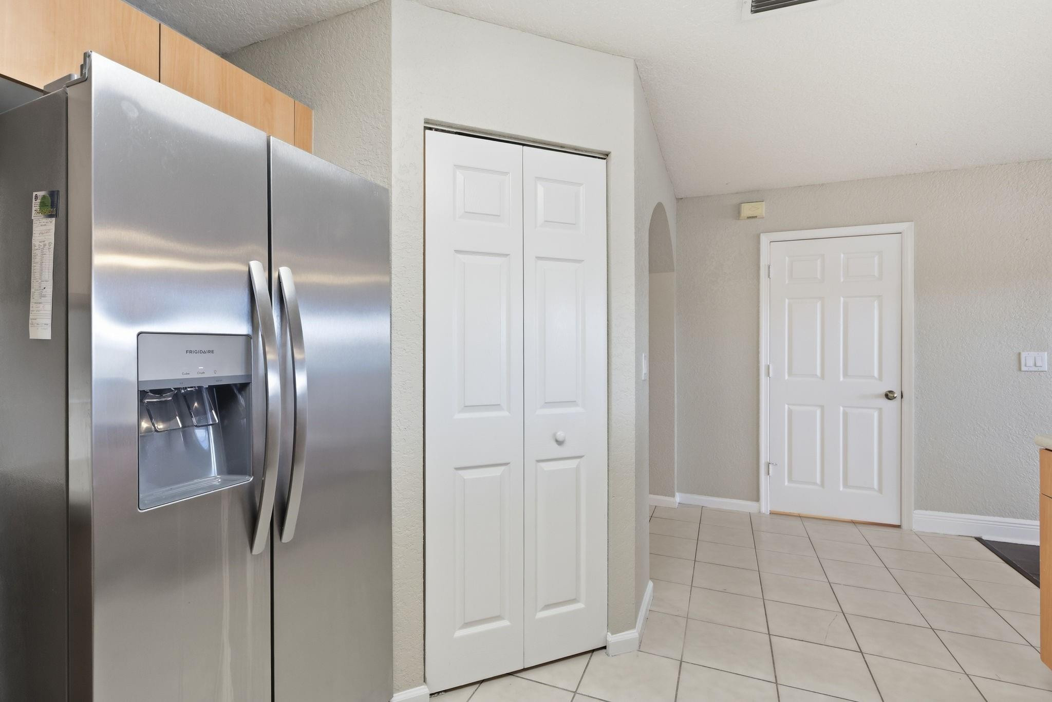 WATERWAYS TAHERI - Residential