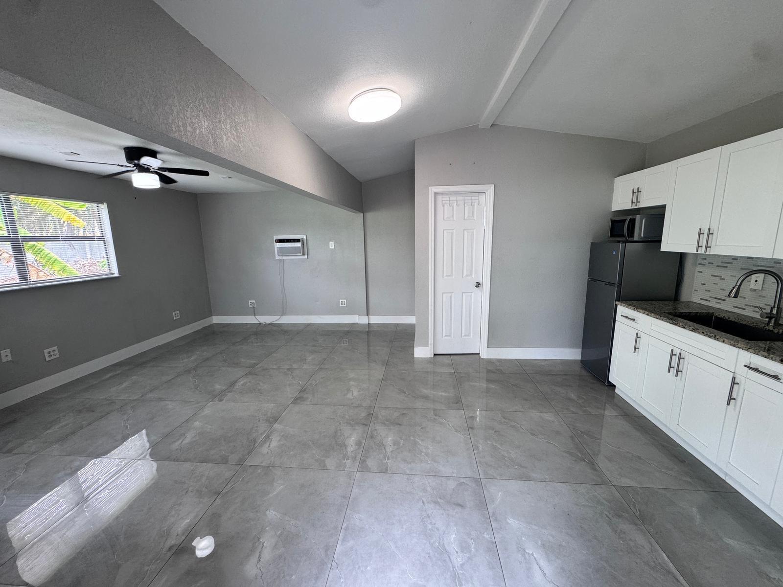 PORT ST LUCIE SECTION 13 - Residential Lease