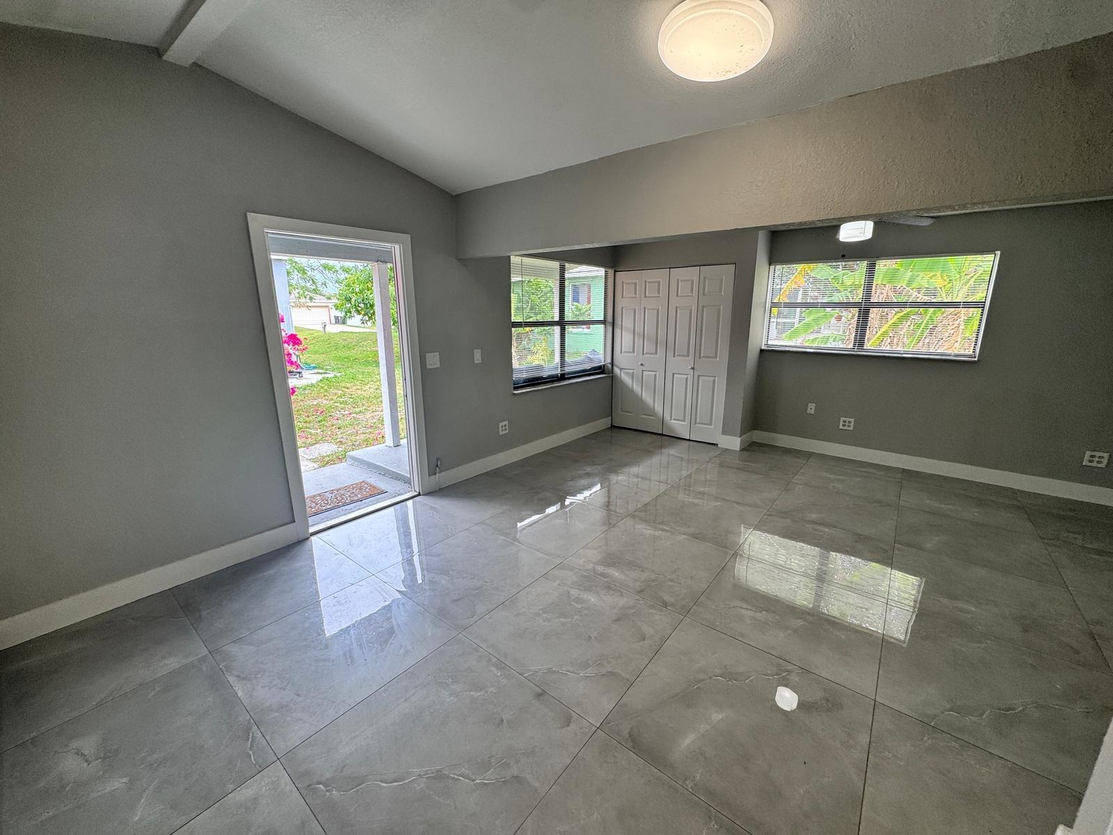 PORT ST LUCIE SECTION 13 - Residential Lease